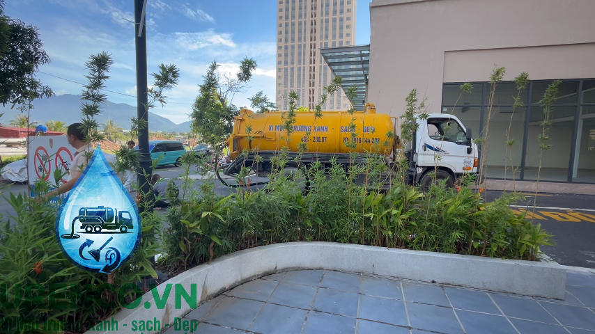 Hút hầm cầu Trà Tân